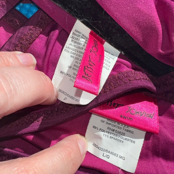 Betsey Johnson Vintage Bikini Two Piece Ruffled Swimwear Maroon - Picture 3 of 4